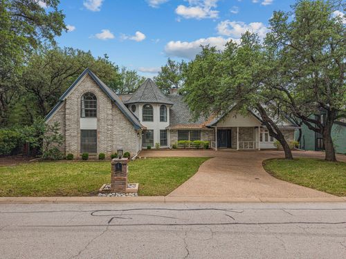 8809 Random Rd, Fort Worth, TX, 76179-2725 | Card Image