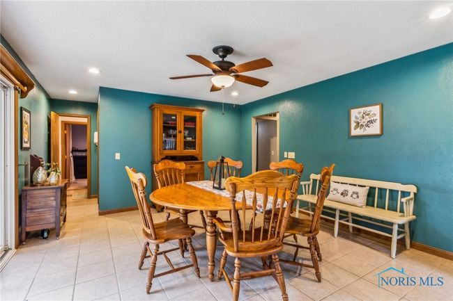 6727 Pelton Dr, House other with 3 bedrooms, 2 bathrooms and 2 parking in Whitehouse OH | Image 14