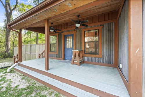 12991 Royal Creek Rd, Conroe, TX, 77303-2811 | Card Image