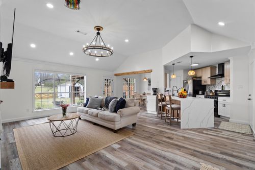 3097 Shadow Green Ln, Lakeland, TN, 38002 | Card Image