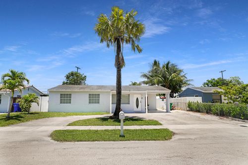 1395 Sw 46 Th Avenue, Fort Lauderdale, FL, 33317 | Card Image