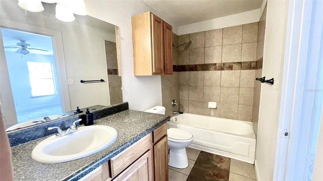 APT-202 - 5500 Devonbriar Way, Condo with 1 bedrooms, 1 bathrooms and null parking in ORLANDO FL | Image 12