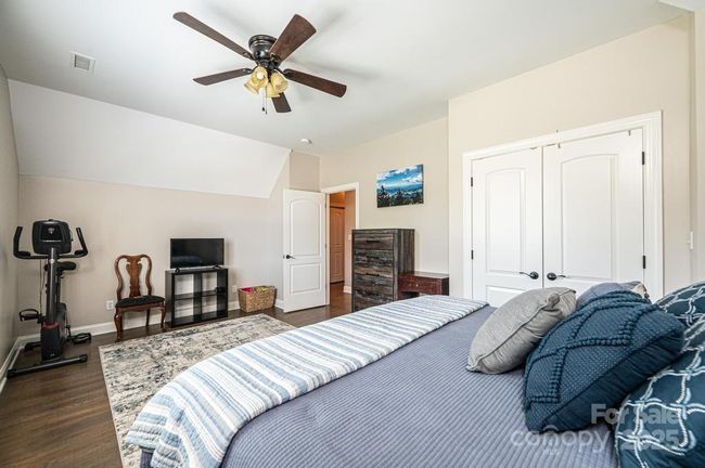 1083 Fox Chase Dr, House other with 3 bedrooms, 3 bathrooms and null parking in Newton NC | Image 31
