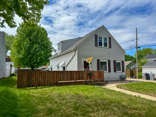 3521 S Logan St, Milwaukee, WI, 53207 | Card Image
