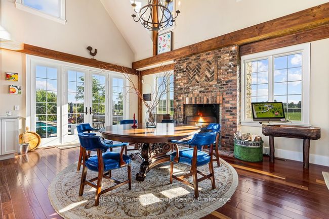 385073 4 Th Concession A, Home with 5 bedrooms, 6 bathrooms and 16 parking in Municipality Of Grey Highlands ON | Image 10