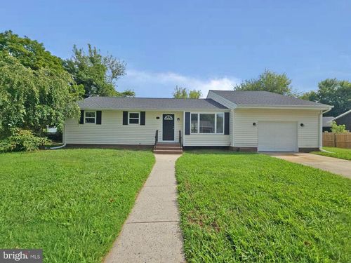 82 Harvard Rd, PENNSVILLE, NJ, 08070-2908 | Card Image
