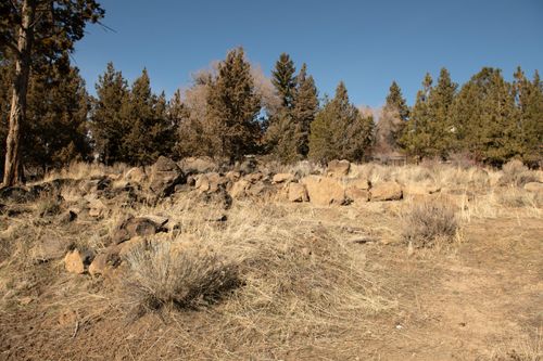 644 Nw Portland Ave, Bend, OR, 97703-1727 | Card Image