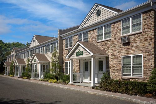 6b1-184 Hallock Road, Brookhaven, NY, 11755 | Card Image