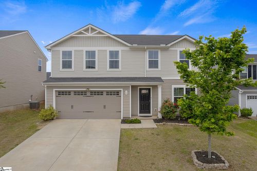 10 Wedgemere Dr, Greenville, SC, 29605-5899 | Card Image
