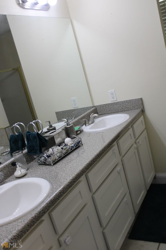 337 Shell Rd, House other with 3 bedrooms, 2 bathrooms and null parking in Palmetto GA | Image 39