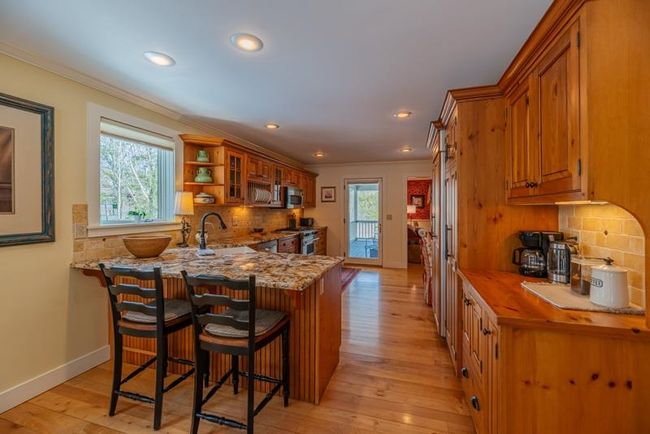 255 Mending Walls Rd, House other with 4 bedrooms, 4 bathrooms and null parking in Manchestr Ctr VT | Image 6