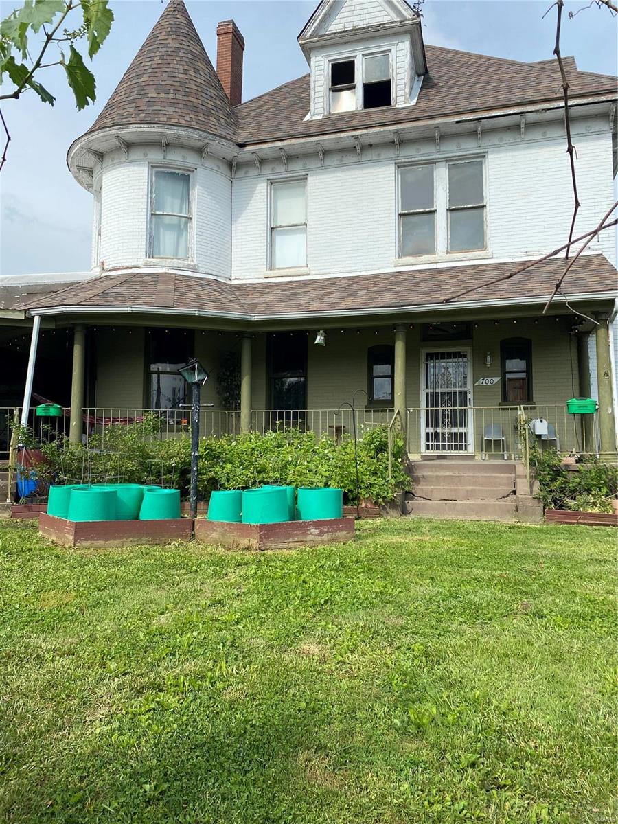 Main St, Fredericktown, MO 63645