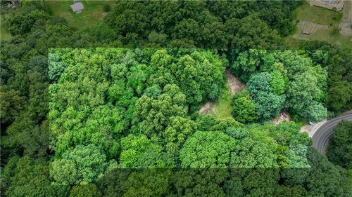 420 Braun Rd, Beaver Falls, PA, 15010-1716 | Card Image