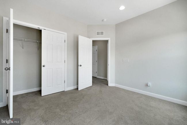 42510 Oak Park Sq, Townhouse with 3 bedrooms, 4 bathrooms and null parking in ASHBURN VA | Image 29