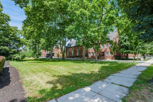 2964 N 2nd St, HARRISBURG, PA, 17110 | Card Image
