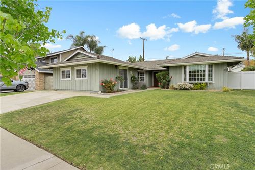 a-949 Cobb Ave, Placentia, CA, 92870-2809 | Card Image