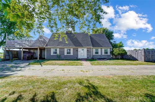 3860 Horseshoe Bend Rd, Troy, OH, 45373-8411 | Card Image