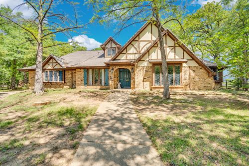 505 Highwoods Trl, Fort Worth, TX, 76112-1111 | Card Image