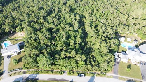 34-17 Seabiscuit Dr, Plymouth, MA, 02360-8608 | Card Image