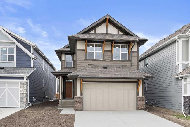 313 Magnolia Place Se, Home with 5 bedrooms, 2 bathrooms and 5 parking in Calgary AB | Image 1
