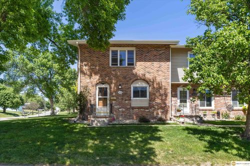 12136 Burt St, Omaha, NE, 68154-1425 | Card Image