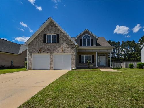 5724 Gentleman Dr, Hope Mills, NC, 28348-2592 | Card Image