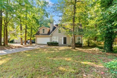 1333 Laura Lane, House other with 3 bedrooms, 2 bathrooms and 2 parking in Austell GA | Image 3