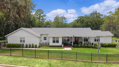 610 Ne 11th Ave, OCALA, FL, 34470-5918 | Card Image