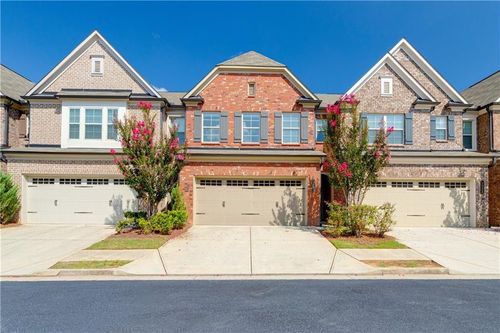 2035 Wheylon Dr, Lawrenceville, GA, 30044-8844 | Card Image