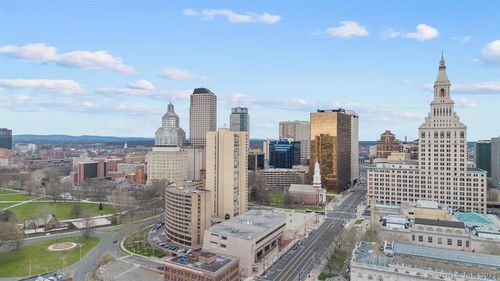 apt-7c-1 Gold St, Hartford, CT, 06103-2930 | Card Image