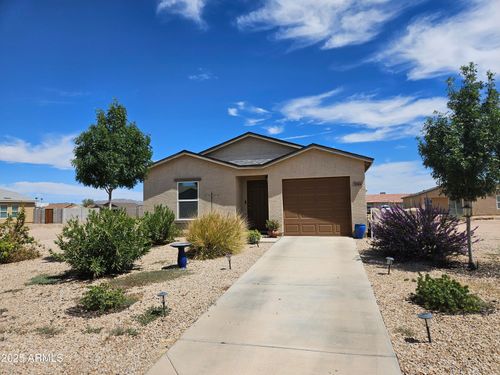 9364 W Oneida Dr, Arizona City, AZ, 85123-7358 | Card Image
