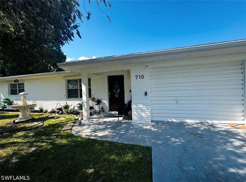 710 Aqui Esta Dr, PUNTA GORDA, FL, 33950-7003 | Card Image