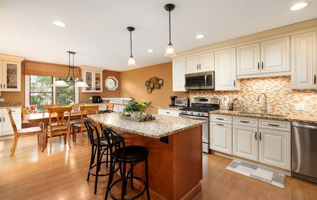 304 N Norman Dr, House other with 4 bedrooms, 2 bathrooms and 1 parking in Palatine IL | Image 10