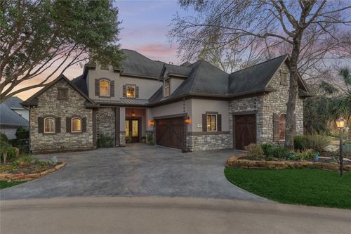 40 Logansport Ct, Montgomery, TX, 77356-8464 | Card Image