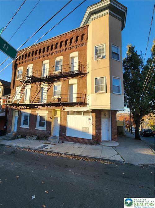 9-1039 Mechanic Street, Bethlehem City, PA, 18015 | Card Image