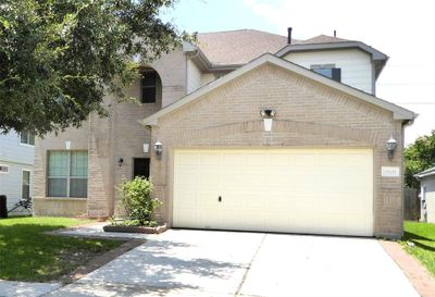 19439 Remington Bend Drive, House other with 5 bedrooms, 3 bathrooms and null parking in Houston TX | Image 1