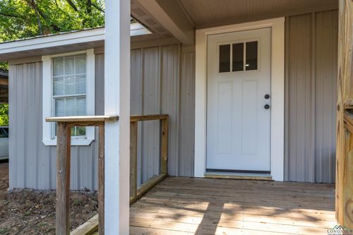 1700 Jane St, Longview, TX, 75601-5738 | Card Image