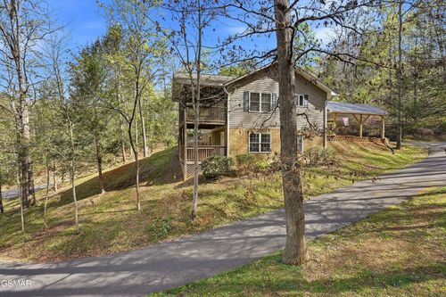 604 Monte Wood Circle, Pigeon Forge, TN, 37863 | Card Image