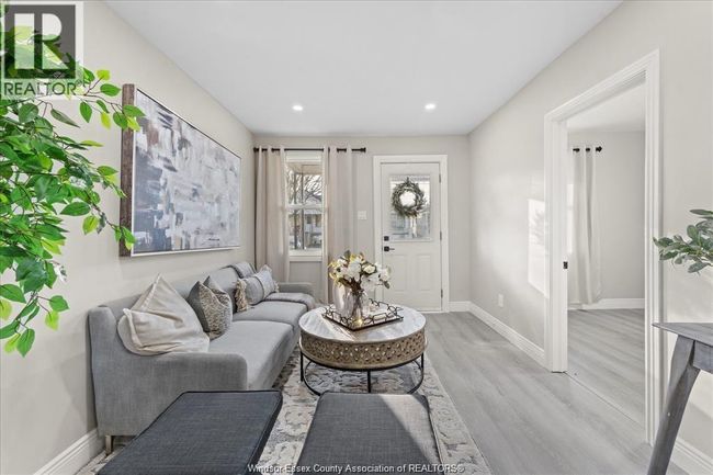 1530 Albert Rd, House other with 2 bedrooms, 2 bathrooms and null parking in Windsor ON | Image 4