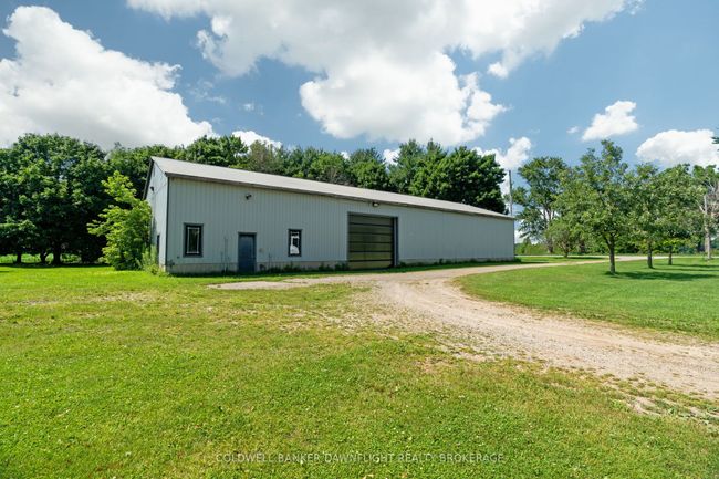 6407 Whalen Line, House other with 5 bedrooms, 3 bathrooms and 10 parking in Lucan Biddulph ON | Image 42