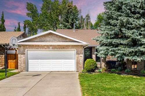 119 Sunmount Place Se, Calgary, AB, T2X1X1 | Card Image