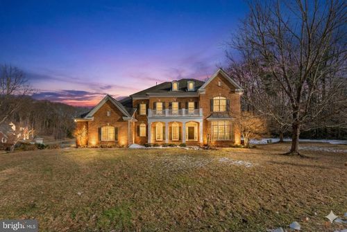 3757 Tennis Ct, Falls Church, VA, 22041-1245 | Card Image