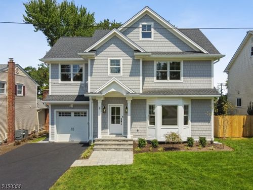 8 Pine Tree Ter, Madison, NJ, 07940-2312 | Card Image