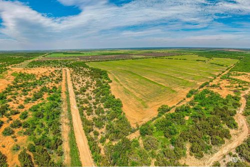 000 Juniper Rd, Bronte, TX, 76933 | Card Image