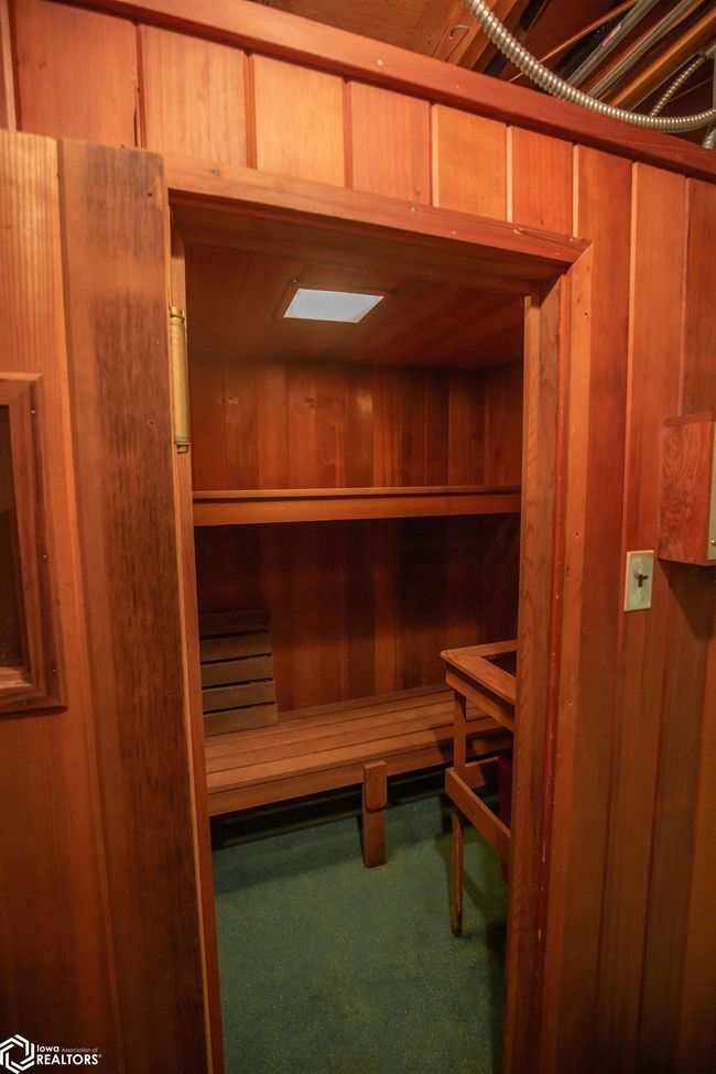 APT-8 - 408 S Hall St, Condo with 2 bedrooms, 2 bathrooms and null parking in Algona IA | Image 32