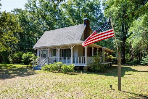 690 Live Oak Methodist Church Rd, White Oak, NC, 28399-9763 | Card Image