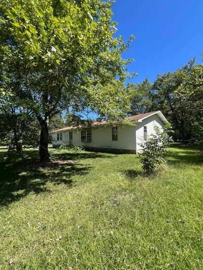 121 S Apple Street, House other with 3 bedrooms, 2 bathrooms and null parking in Beebe AR | Image 2