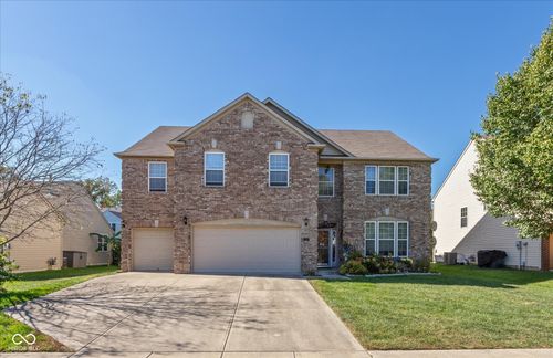 1626 Woodfield Dr, Greenwood, IN, 46143-6874 | Card Image
