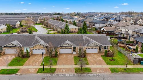 2086 Denview Ave, London, ON, N6G0J5 | Card Image