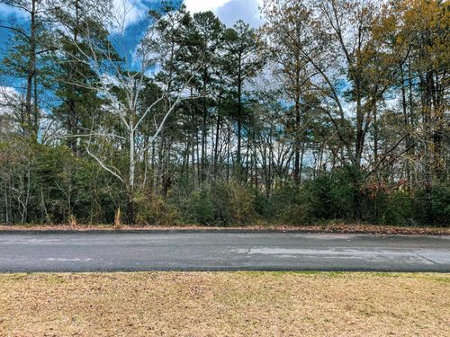 122 Coventry Cir, North Augusta, SC, 29860-9325 | Card Image